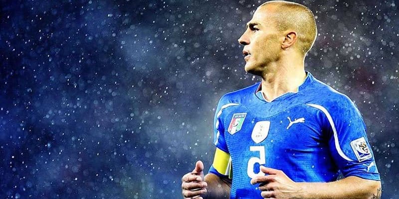 Hậu vệ Cannavaro cùng tuyển Ý tại World Cup 2006